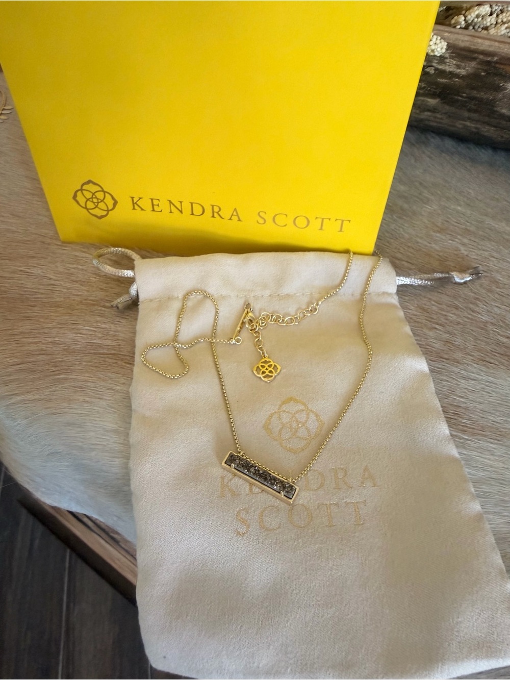 Kendra Scott Leanor Gold Bar Druzy Necklace - Gold